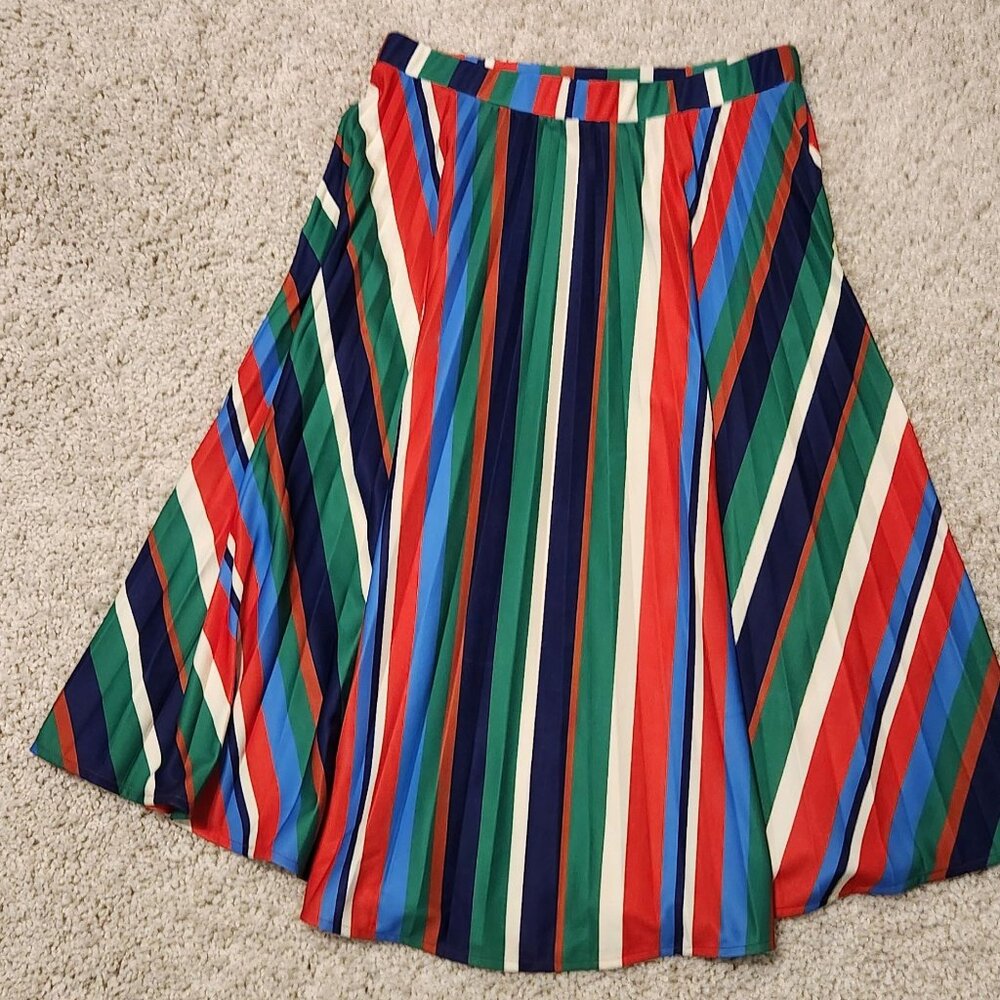 Venus, multil-colored skirt, size Medium